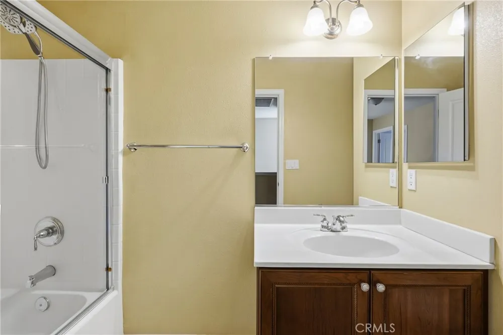 950 La Costa Court Atascadero, CA 93422