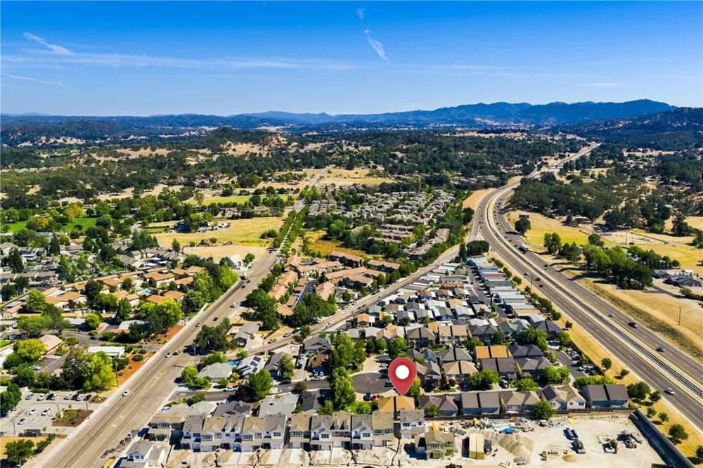 950 La Costa Court Atascadero, CA 93422