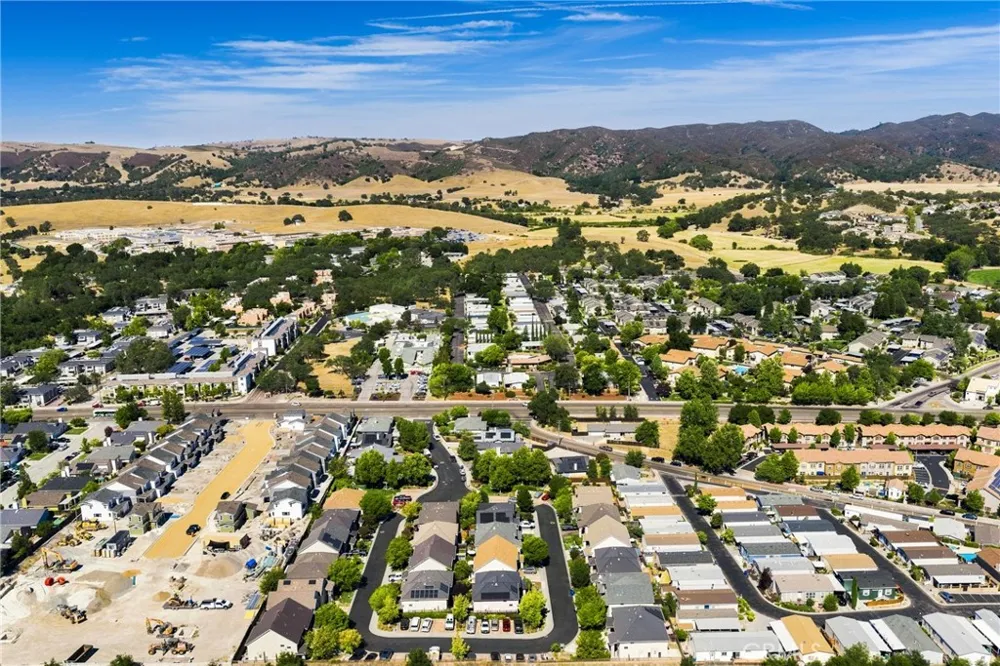 950 La Costa Court Atascadero, CA 93422
