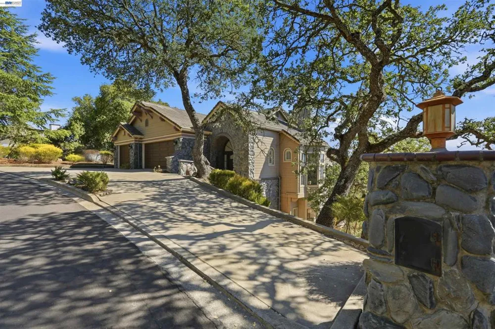 506 Oakshire Pl Alamo, CA 94507