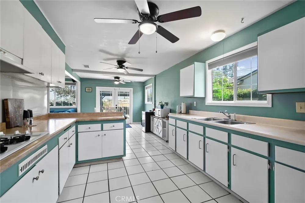 435 E Nubia Covina, CA 91722