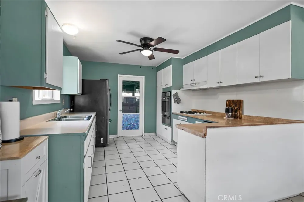 435 E Nubia Covina, CA 91722
