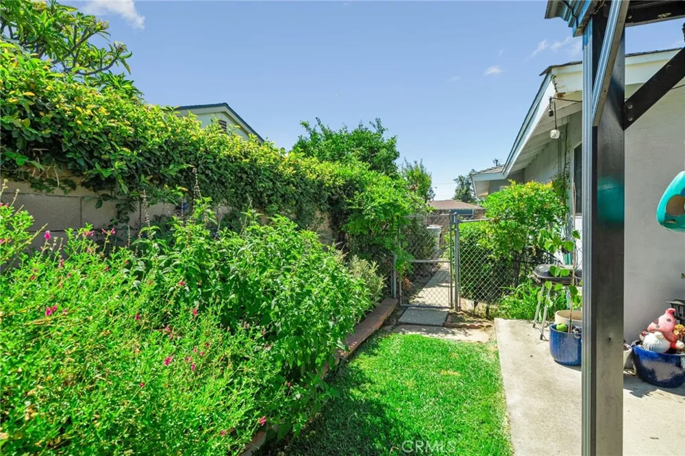 435 E Nubia Covina, CA 91722