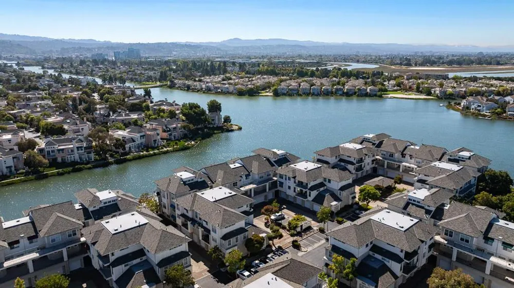 500 Baltic Circle #518 Redwood City, CA 94065