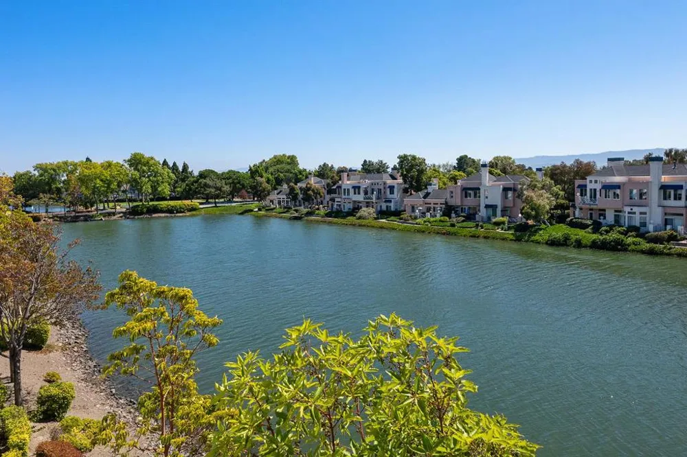500 Baltic Circle #518 Redwood City, CA 94065