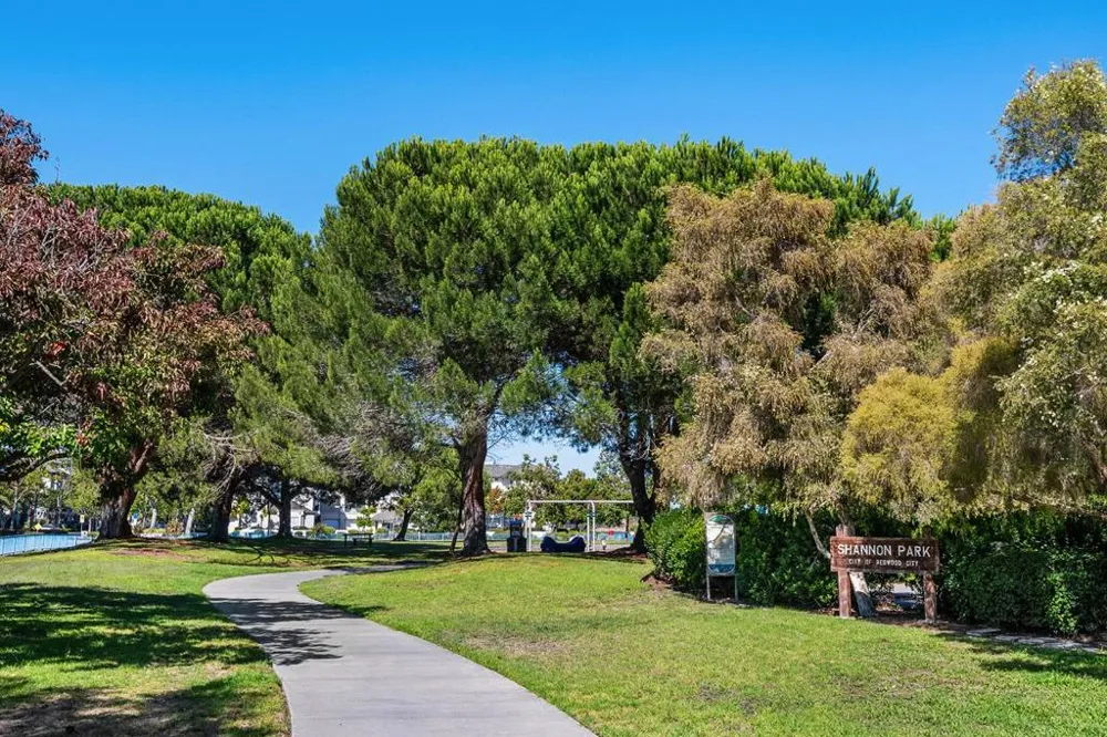 500 Baltic Circle #518 Redwood City, CA 94065