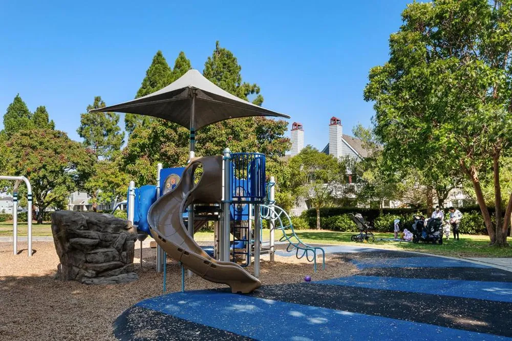 500 Baltic Circle #518 Redwood City, CA 94065
