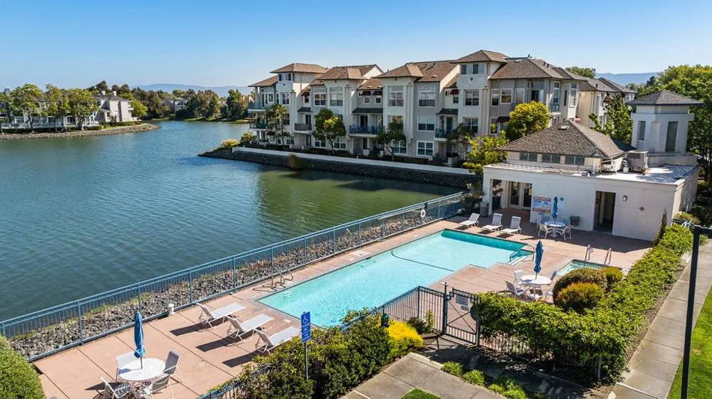 500 Baltic Circle #518 Redwood City, CA 94065