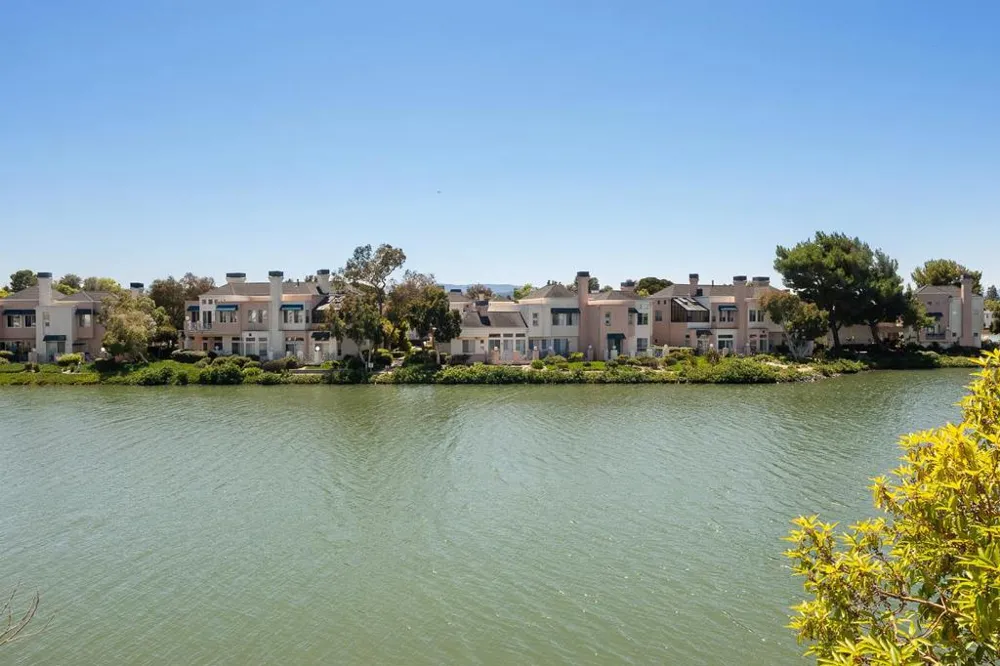 500 Baltic Circle #518 Redwood City, CA 94065