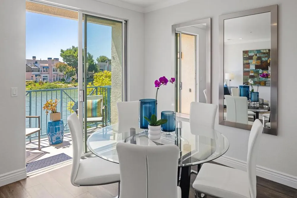 500 Baltic Circle #518 Redwood City, CA 94065
