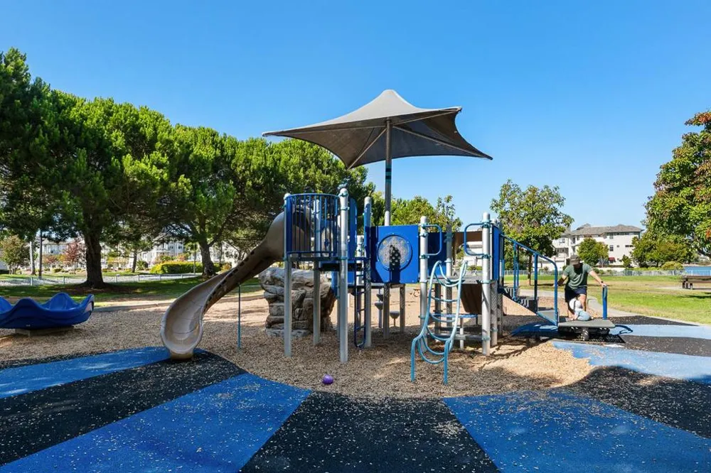 500 Baltic Circle #518 Redwood City, CA 94065