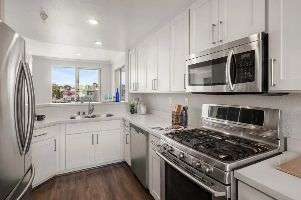 500 Baltic Circle #518 Redwood City, CA 94065