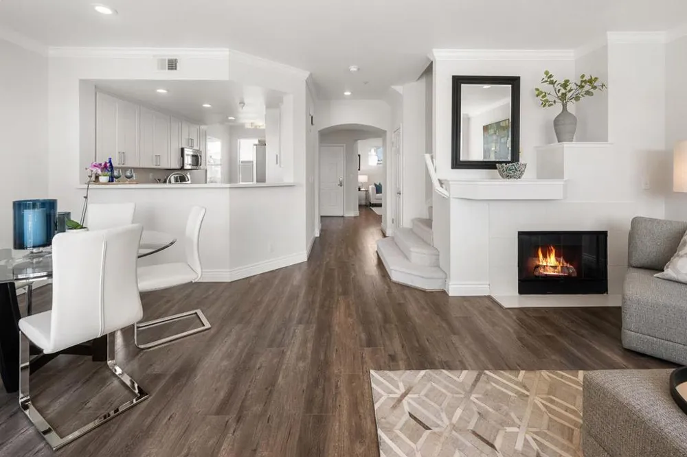 500 Baltic Circle #518 Redwood City, CA 94065