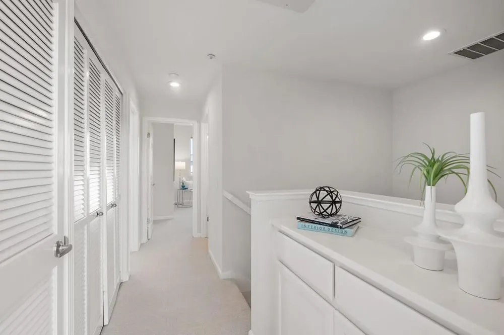 500 Baltic Circle #518 Redwood City, CA 94065