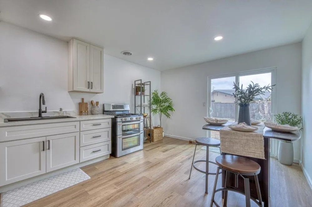 520 Calaveras Drive Salinas, CA 93906