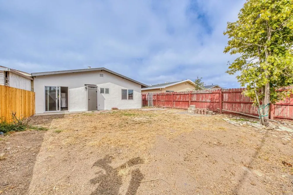 520 Calaveras Drive Salinas, CA 93906