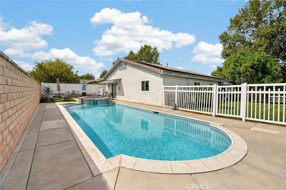 4994 Spring View Drive Banning, CA 92220