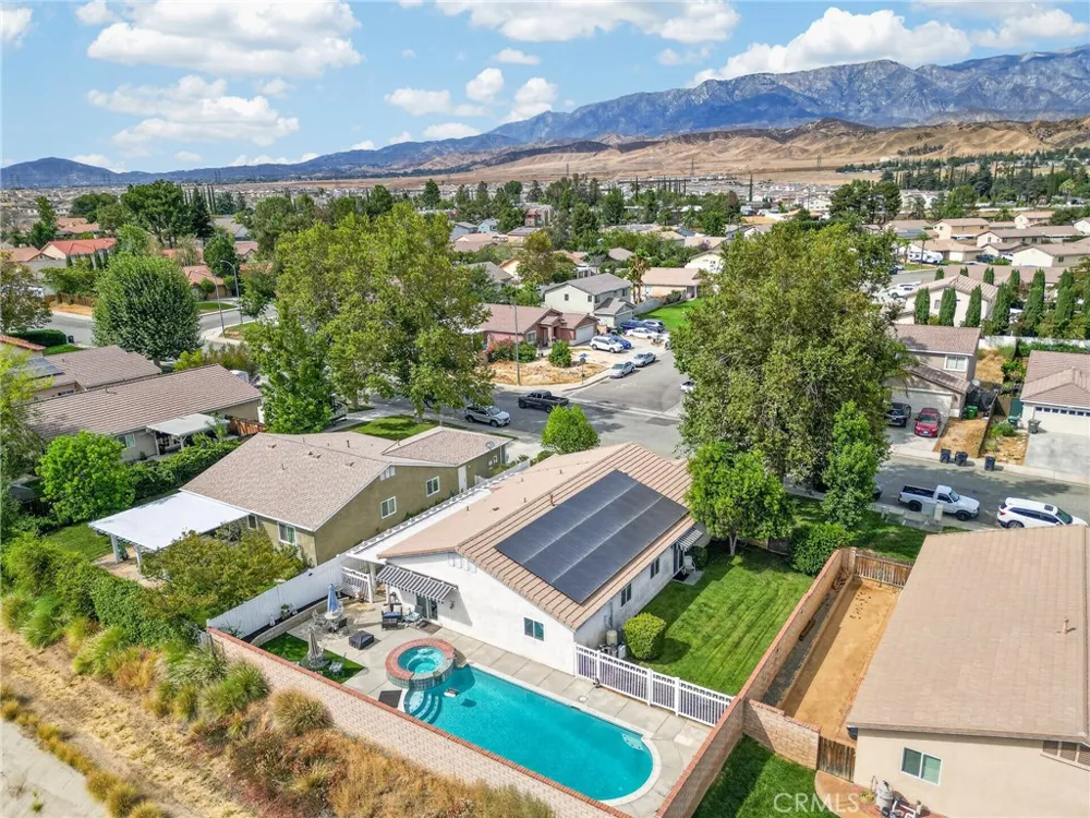 4994 Spring View Drive Banning, CA 92220