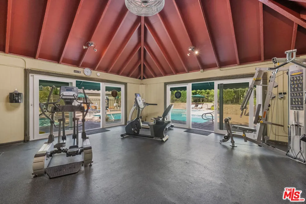 5007 Stoney Creek Road #429 Culver City, CA 90230