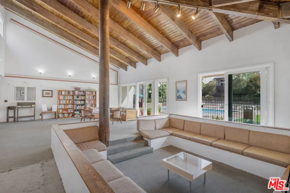 5007 Stoney Creek Road #429 Culver City, CA 90230