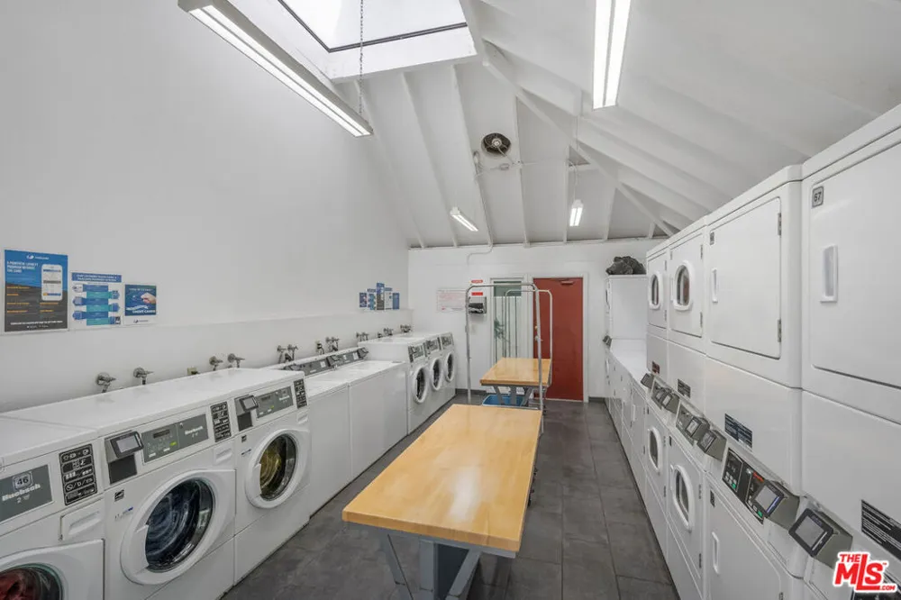 5007 Stoney Creek Road #429 Culver City, CA 90230