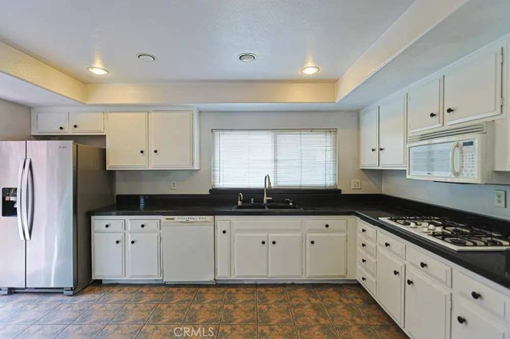 16404 Ponderosa St. Fountain Valley, CA 92708