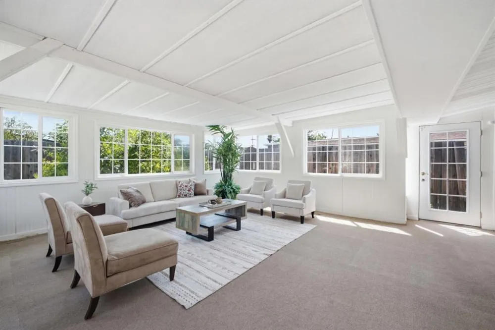 27532 Gainesville Avenue Hayward, CA 94545