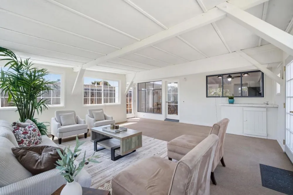 27532 Gainesville Avenue Hayward, CA 94545