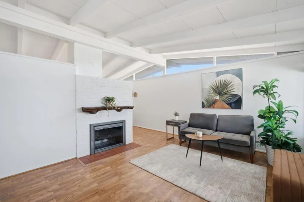 27532 Gainesville Avenue Hayward, CA 94545