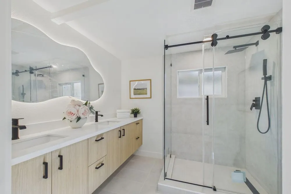 5667 Greenridge Road Castro Valley, CA 94552