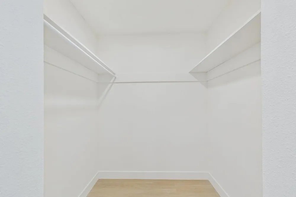 5667 Greenridge Road Castro Valley, CA 94552