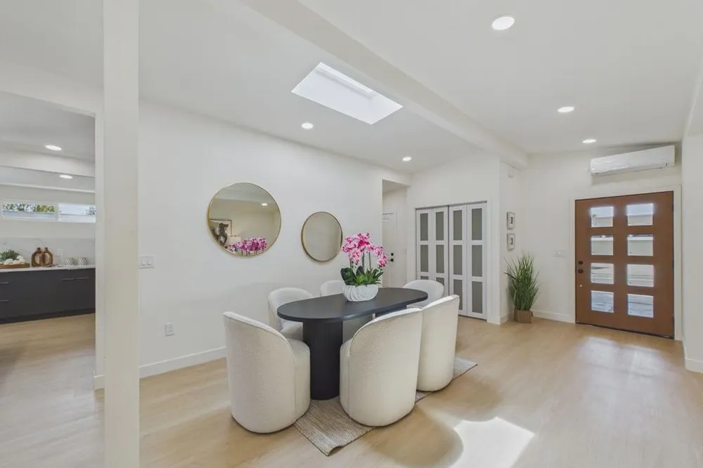 5667 Greenridge Road Castro Valley, CA 94552