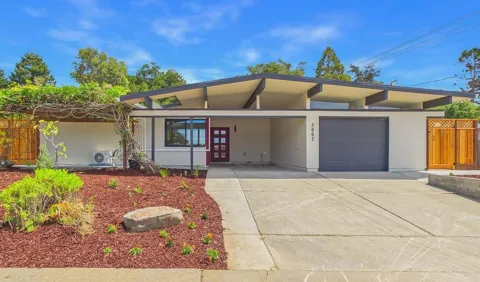 5667 Greenridge Road