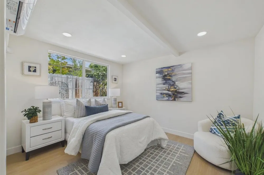 5667 Greenridge Road Castro Valley, CA 94552