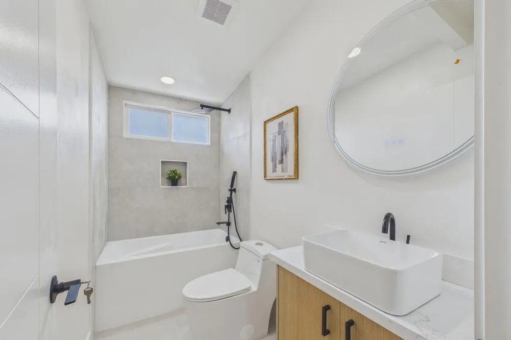 5667 Greenridge Road Castro Valley, CA 94552