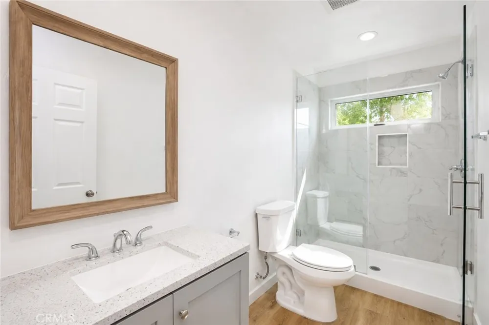417 Citrus Orange, CA 92868