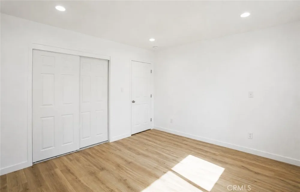 417 Citrus Orange, CA 92868