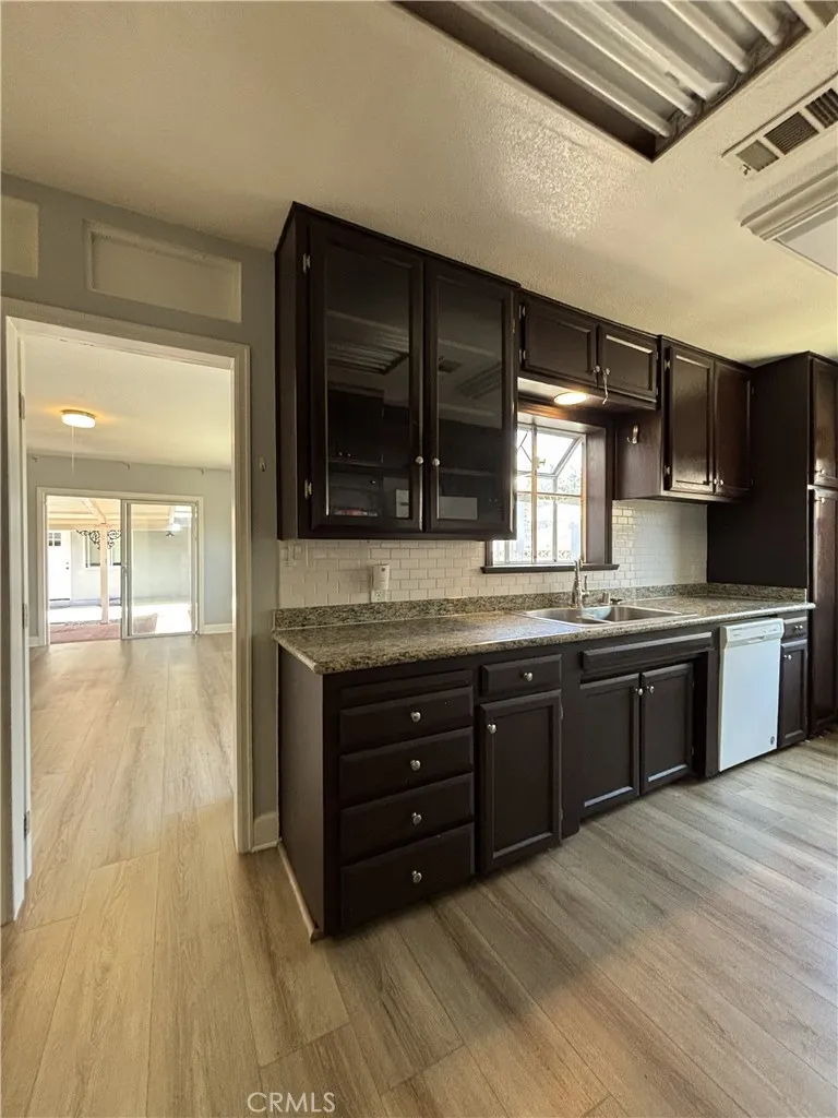 417 Citrus Orange, CA 92868