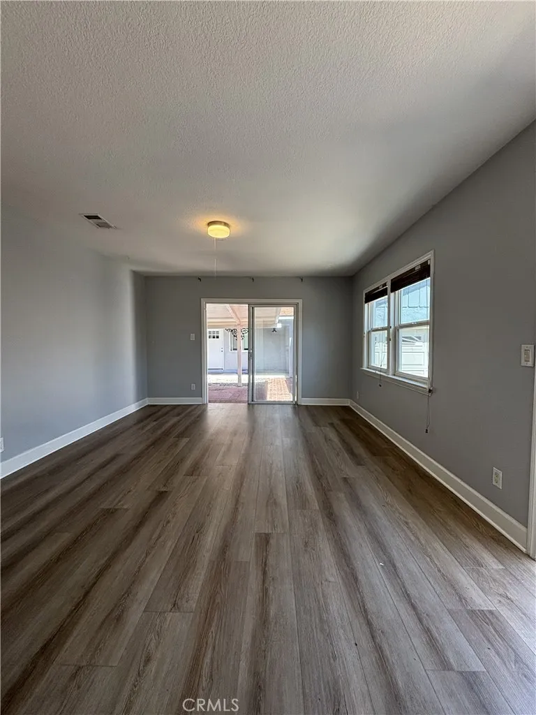 417 Citrus Orange, CA 92868