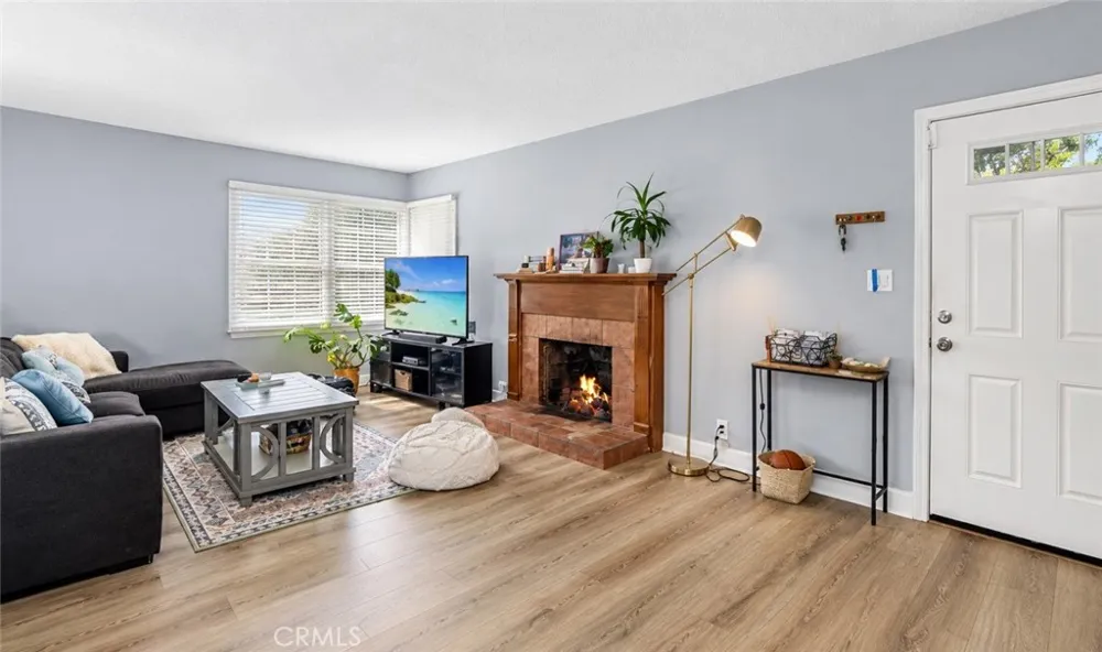417 Citrus Orange, CA 92868