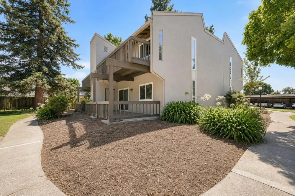 37218 Yolo Terrace Fremont, CA 94536