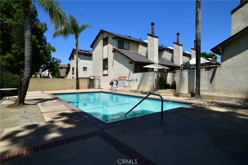 9601 Sylmar Avenue #1 Panorama City, CA 91402