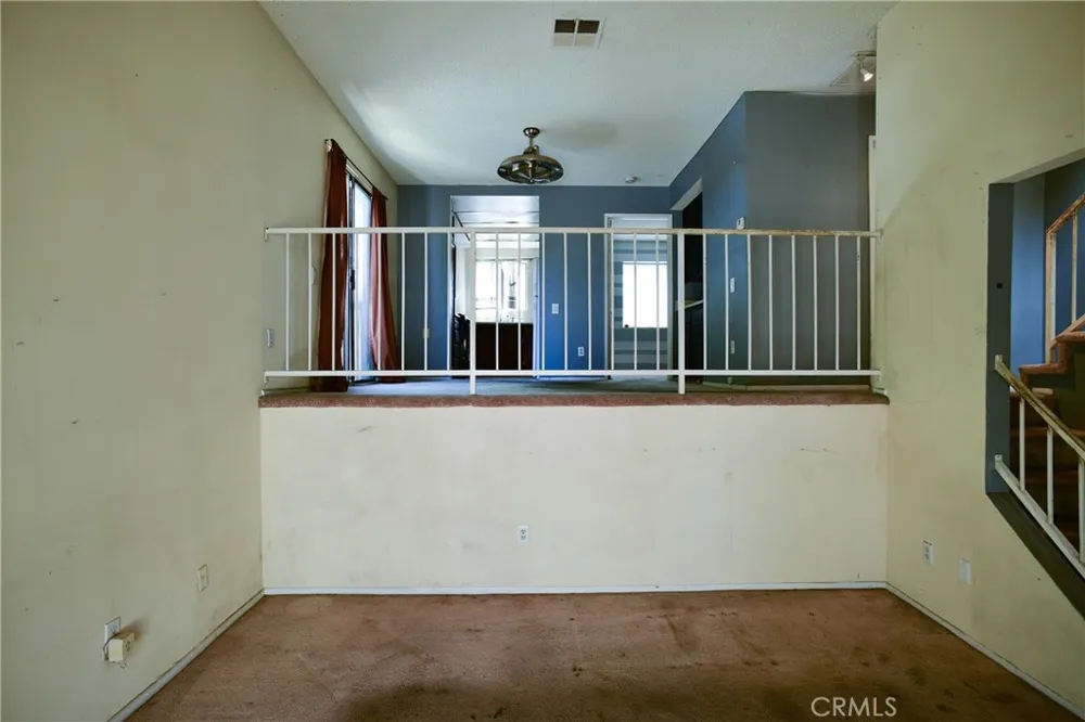 9601 Sylmar Avenue #1 Panorama City, CA 91402