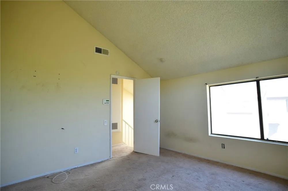9601 Sylmar Avenue #1 Panorama City, CA 91402
