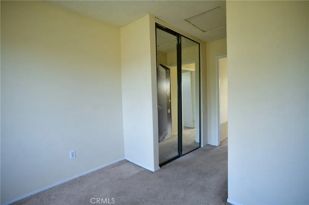9601 Sylmar Avenue #1 Panorama City, CA 91402