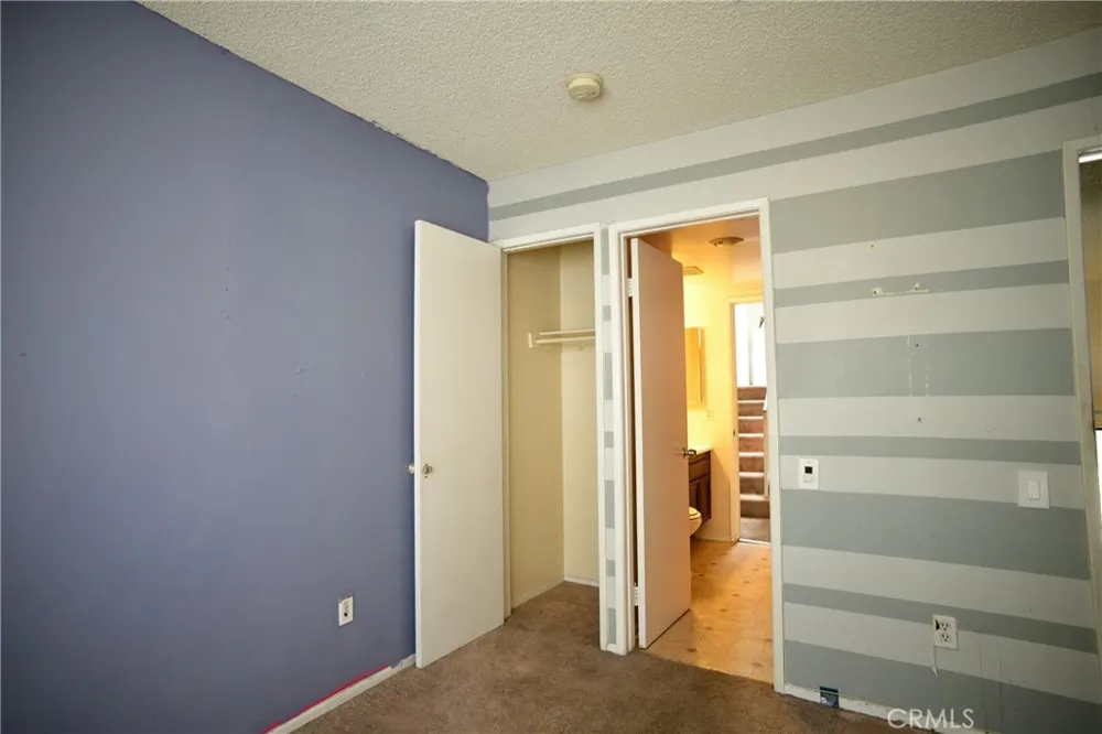 9601 Sylmar Avenue #1 Panorama City, CA 91402
