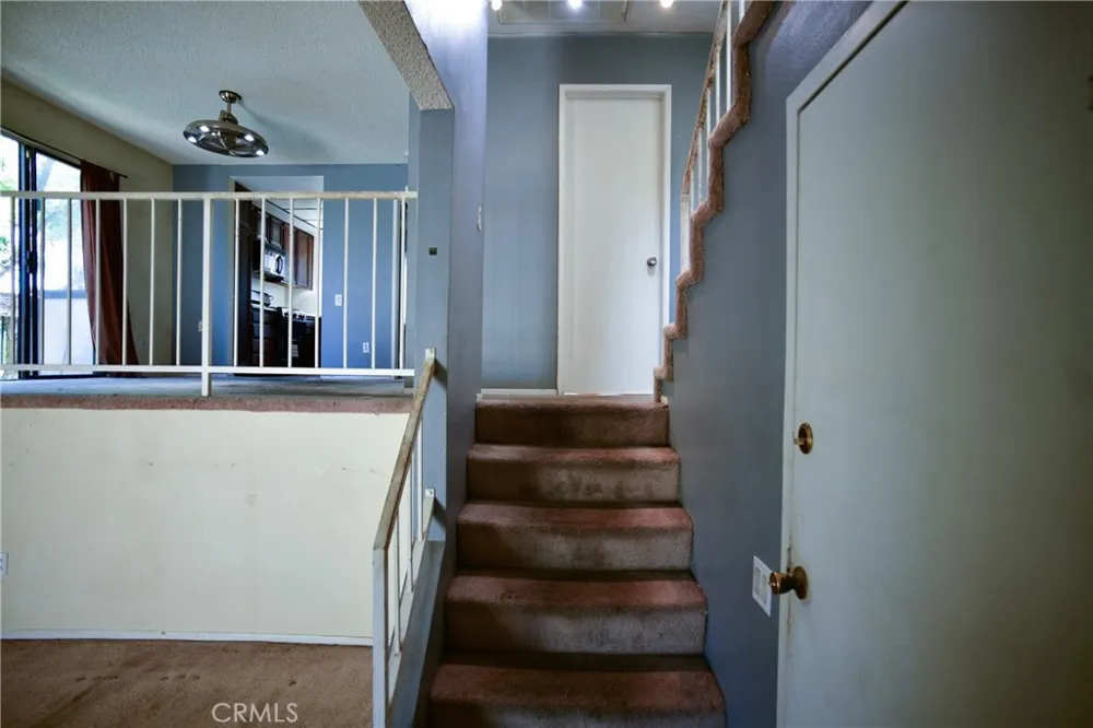 9601 Sylmar Avenue #1 Panorama City, CA 91402