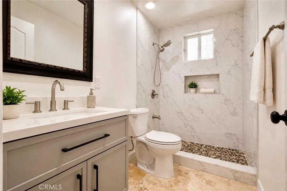 13081 Sandra Garden Grove, CA 92843