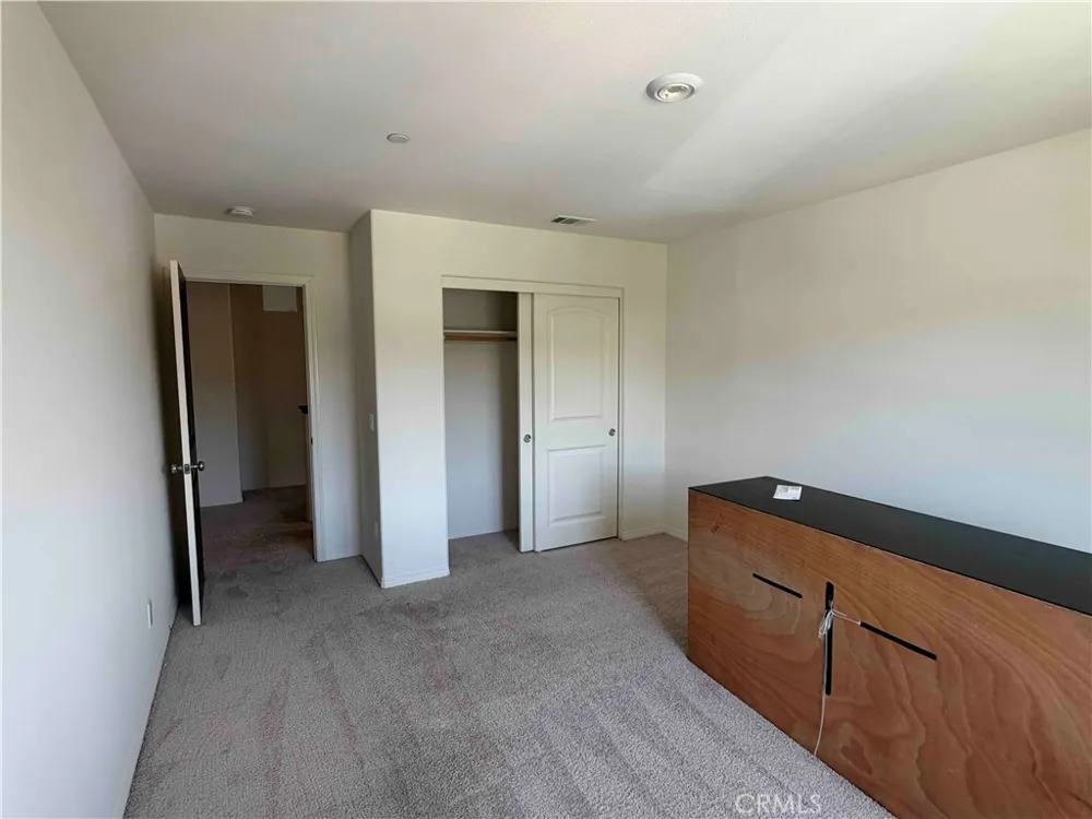 24598 Comanche Creek Menifee, CA 92584