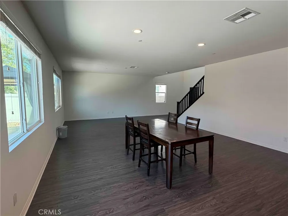 24598 Comanche Creek Menifee, CA 92584